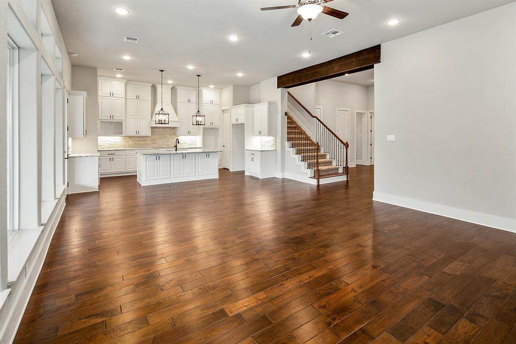 7237 Rodeo Road - Photo 1
