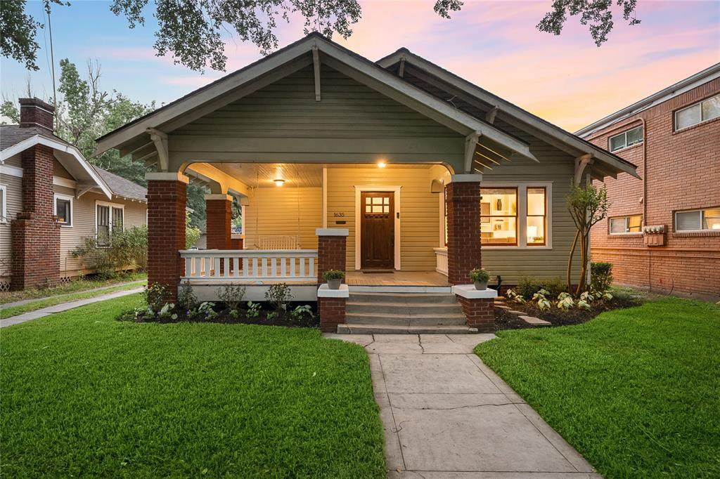 1635 Harvard Street - Photo 1