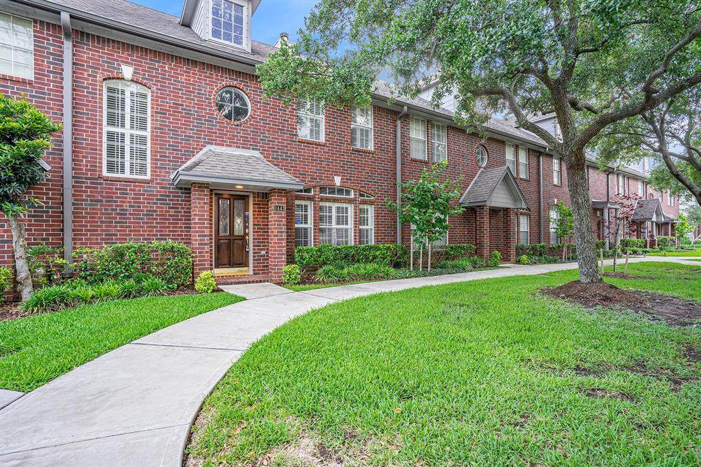 1443 El Camino Village Drive - Photo 1