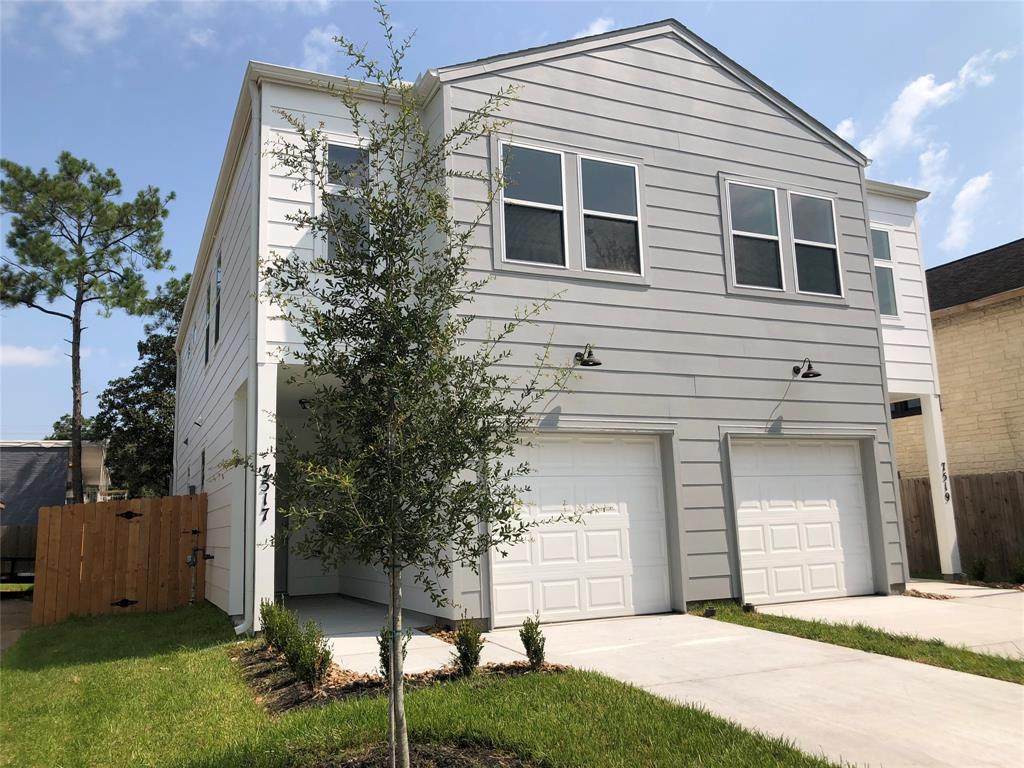 7517 Avenue F - Photo 1