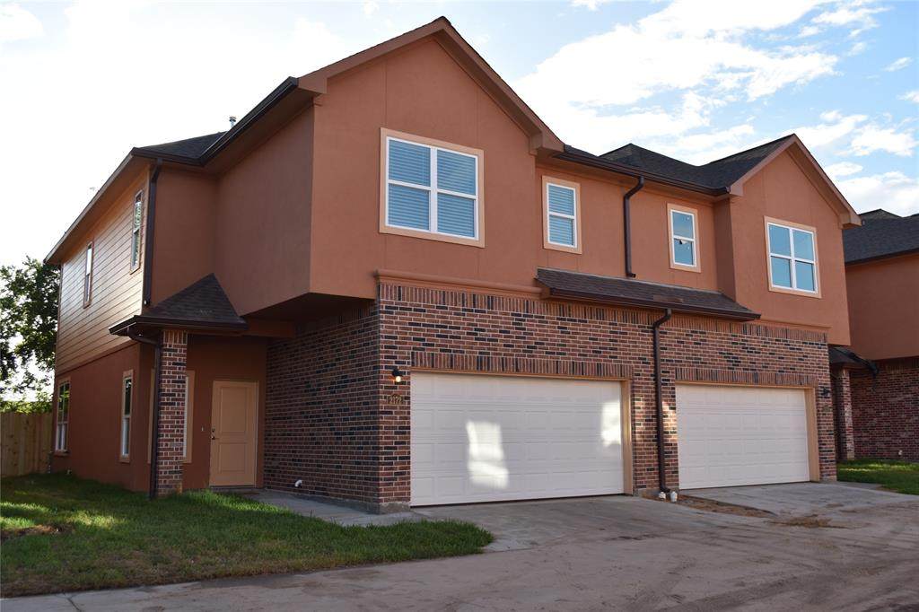 2165 Abiding Grace Circle, 2100 Bermuda Dunes Drive - Photo 1