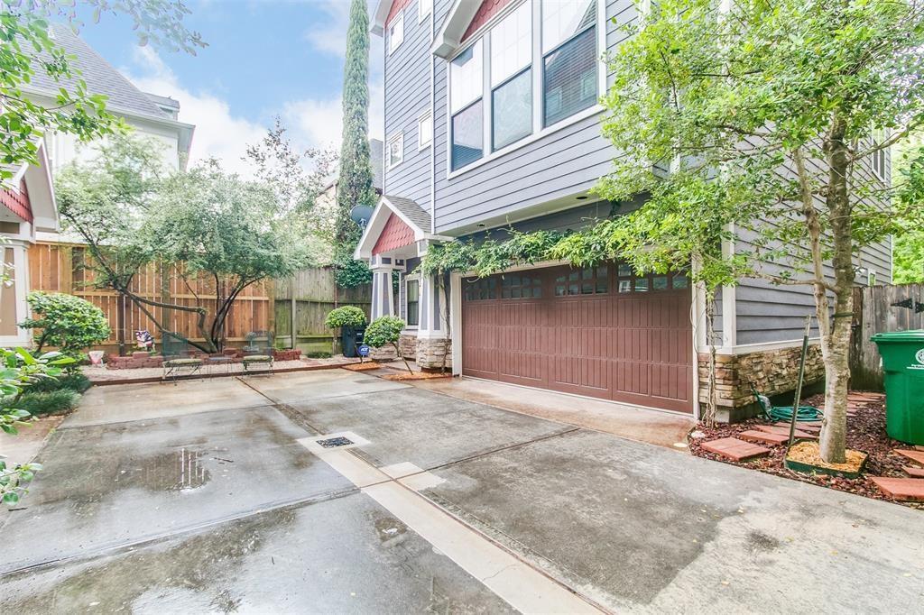 2412 Charleston Street - Photo 1