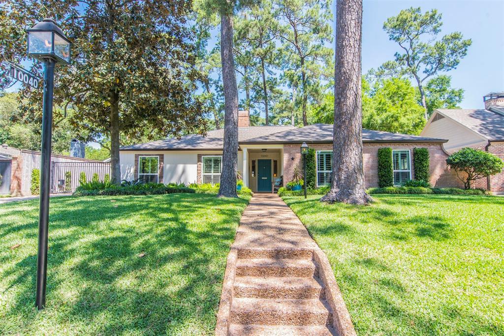 10040 Lynbrook Drive - Photo 1