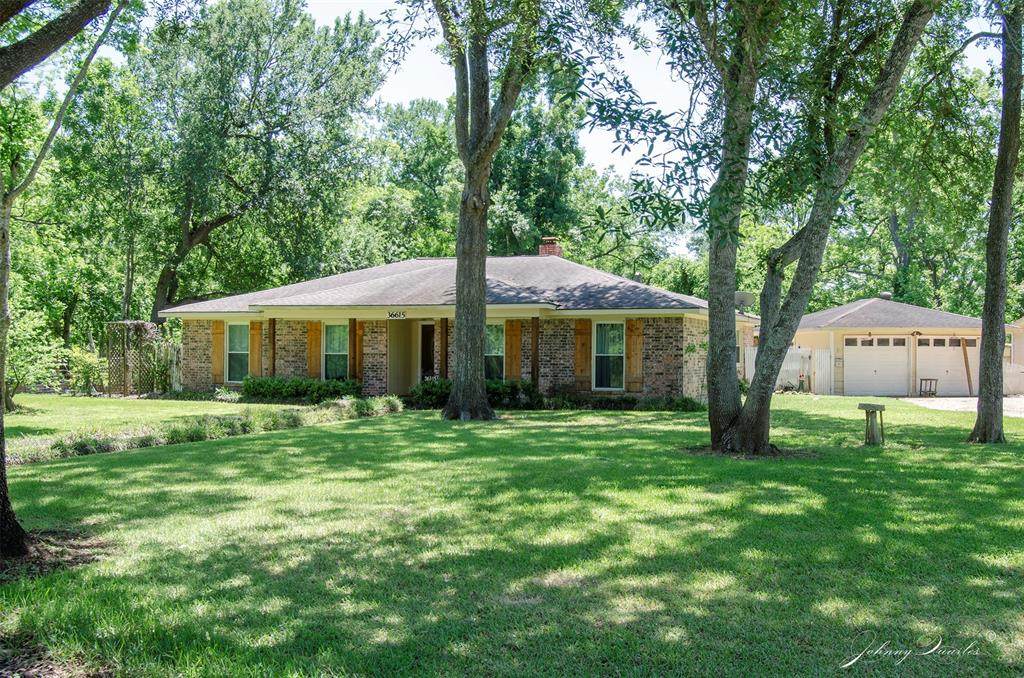36615 Custer Road - Photo 1