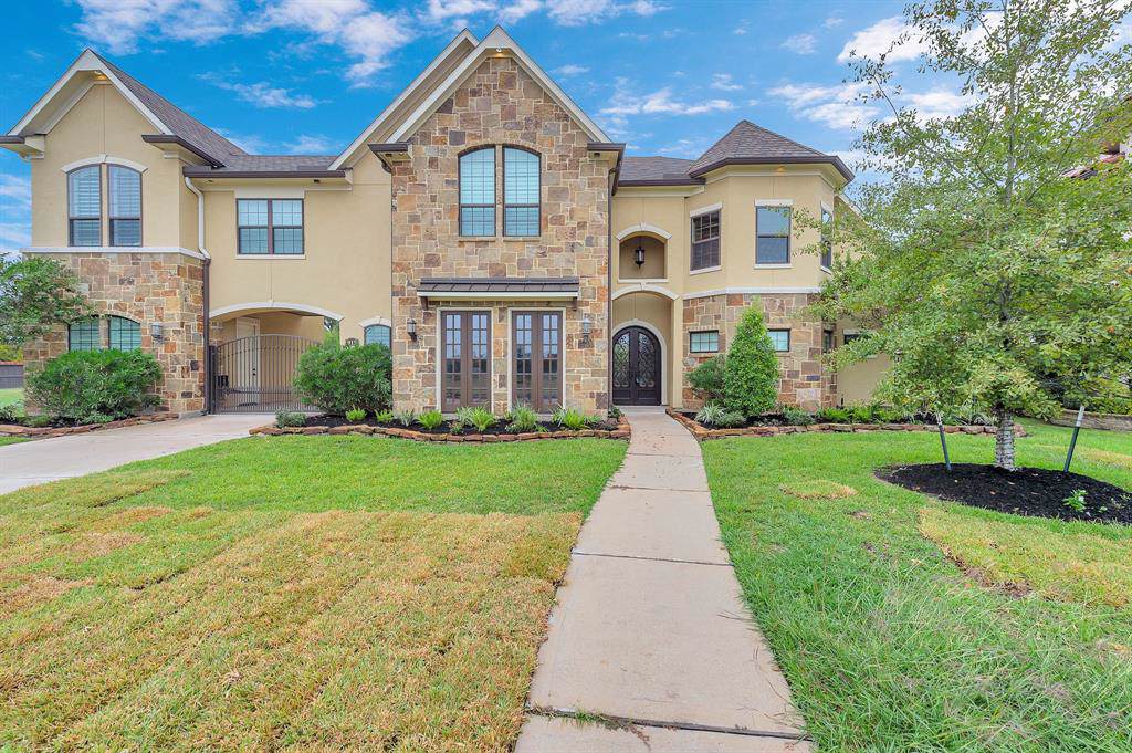 915 Windsor Woods Lane - Photo 1