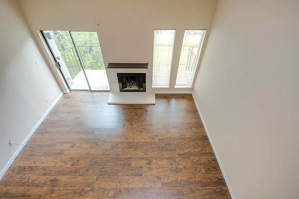 10811 Richmond Avenue - Photo 1