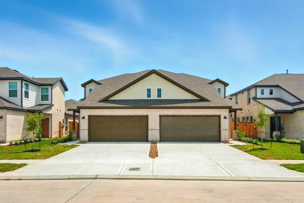 1805 Peach Creek Drive - Photo 1