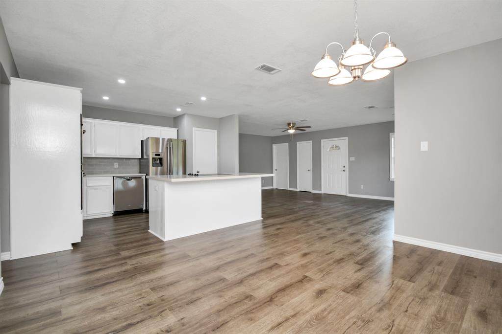 1226 Park Lane - Photo 1
