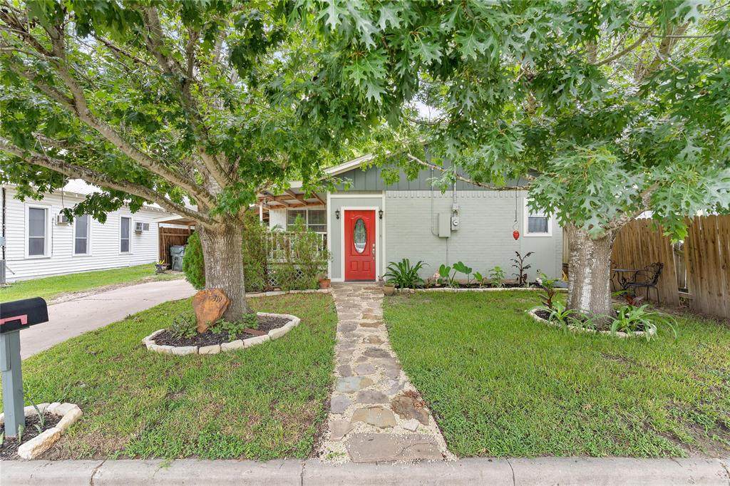319 Avenue I - Photo 1