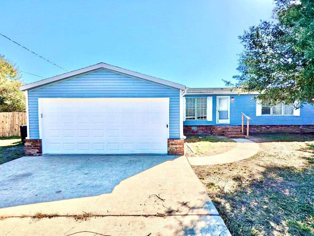 16371 Texas Star Court - Photo 1
