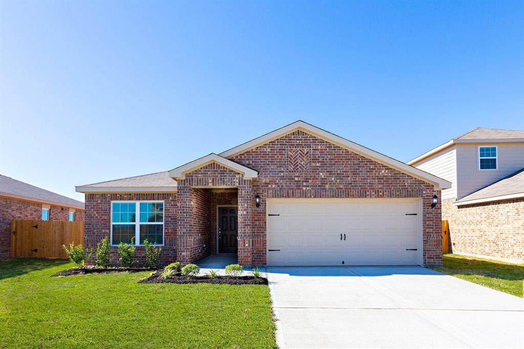 304 Eastwood Flats Drive - Photo 1