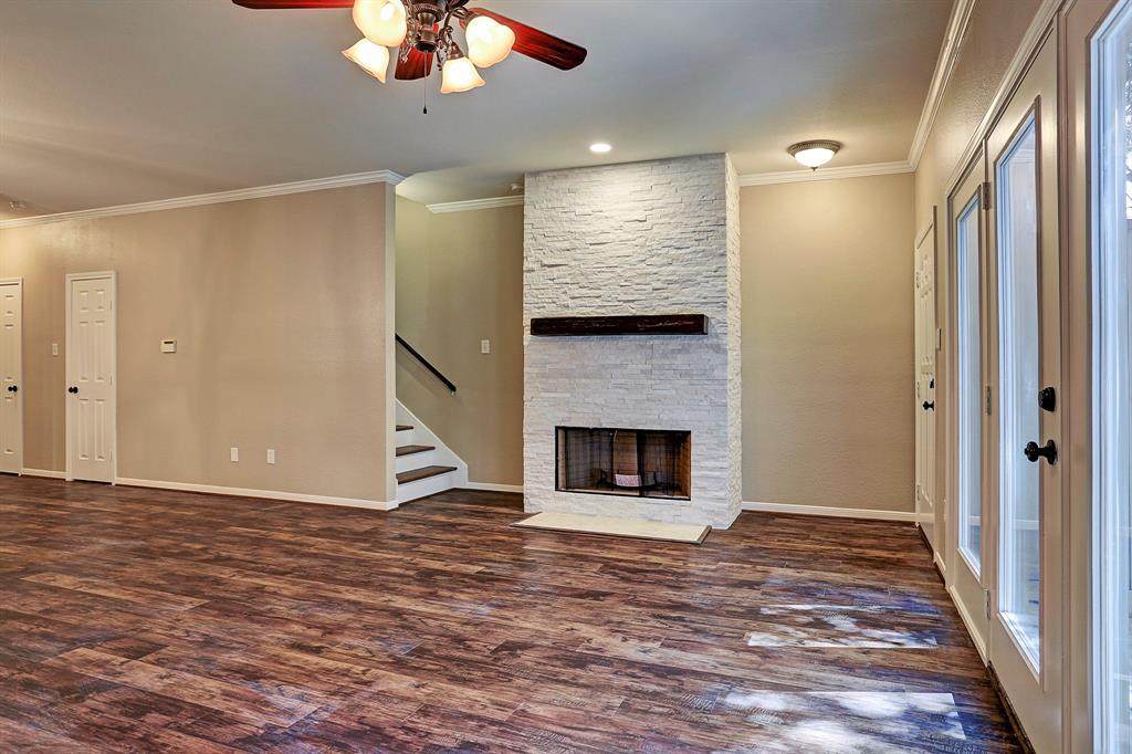 412 Wilcrest Drive - Photo 1