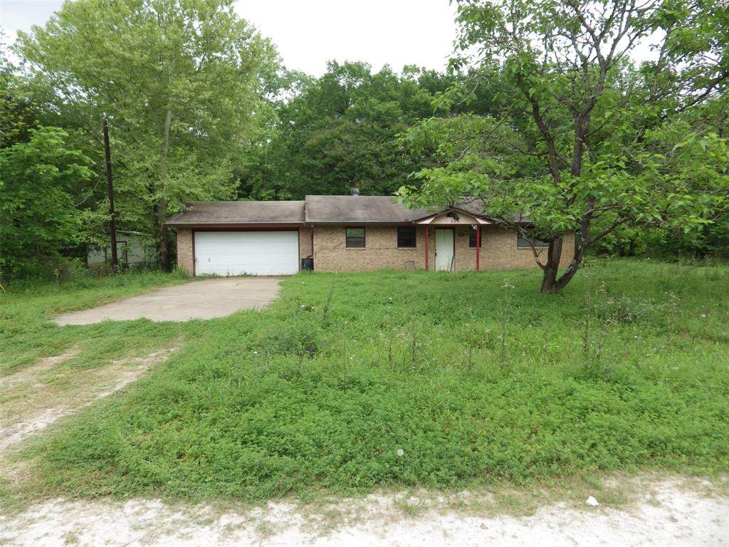 99 Kings Point - Photo 1