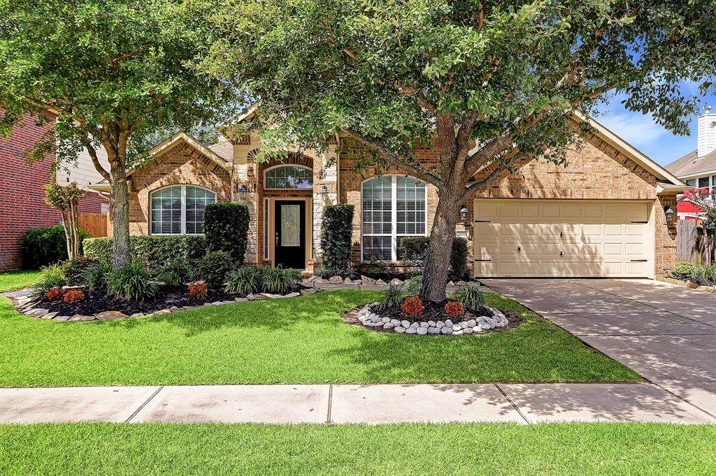 26008 Royal Emerald Lane - Photo 1