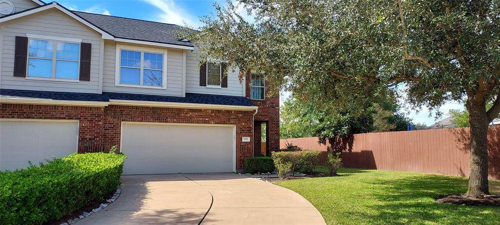 5351 Summit Hollow Drive - Photo 1
