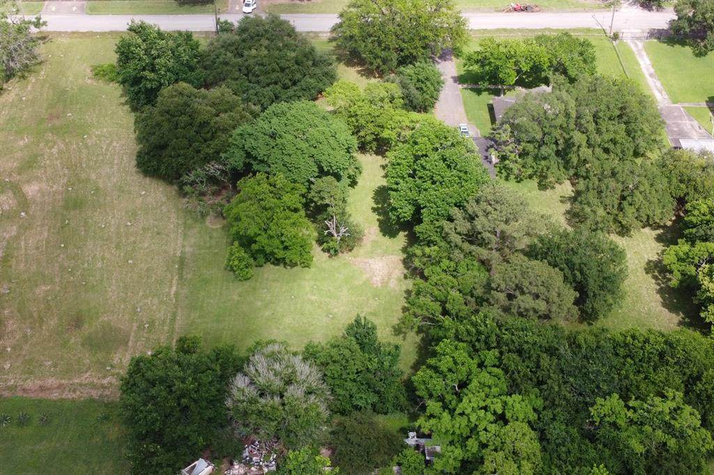 13940 Regg Drive - Photo 1