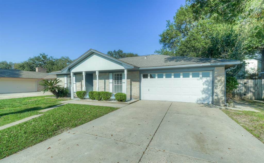 6822 Trail Valley Way - Photo 1