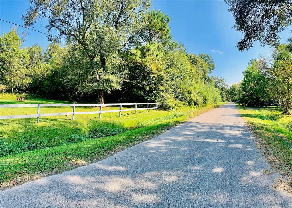 TBD County Road 3280 - Photo 1