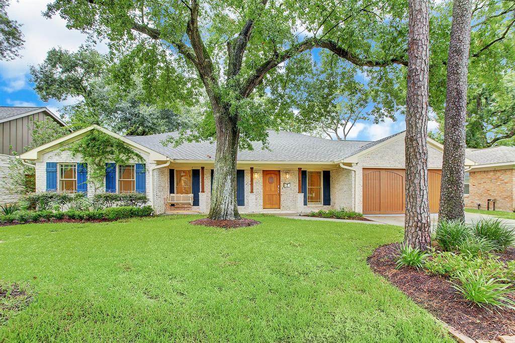 411 Mignon Lane - Photo 1