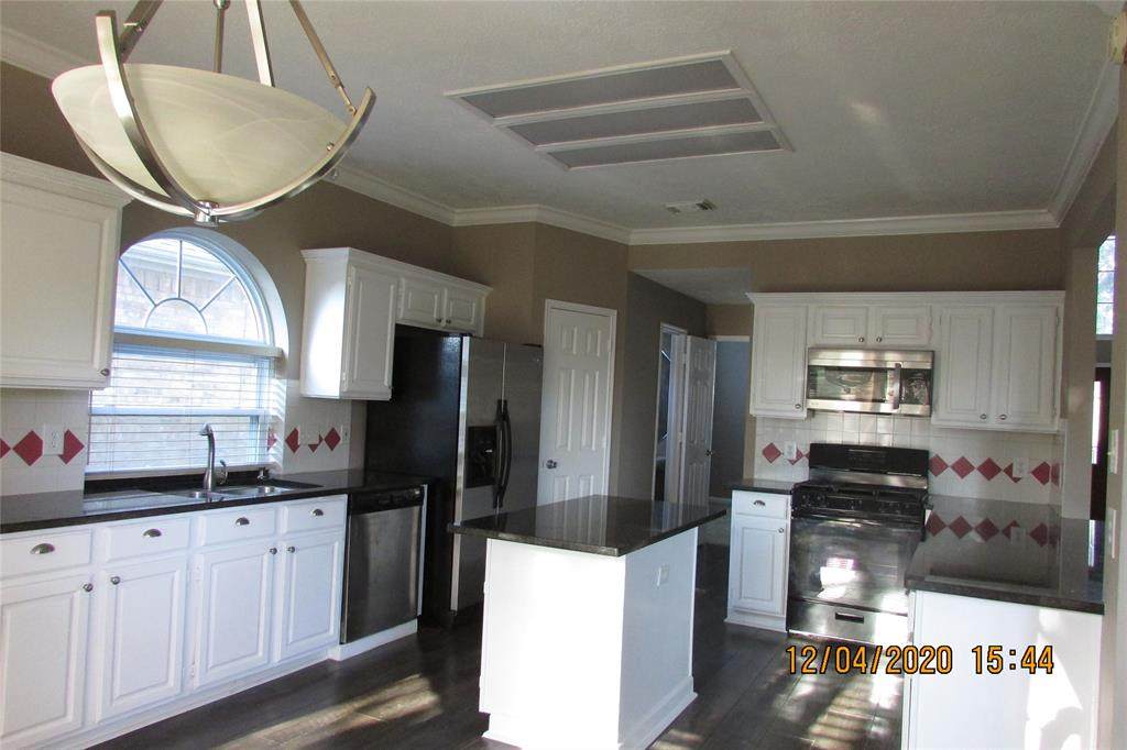 804 Bay Area Boulevard - Photo 1