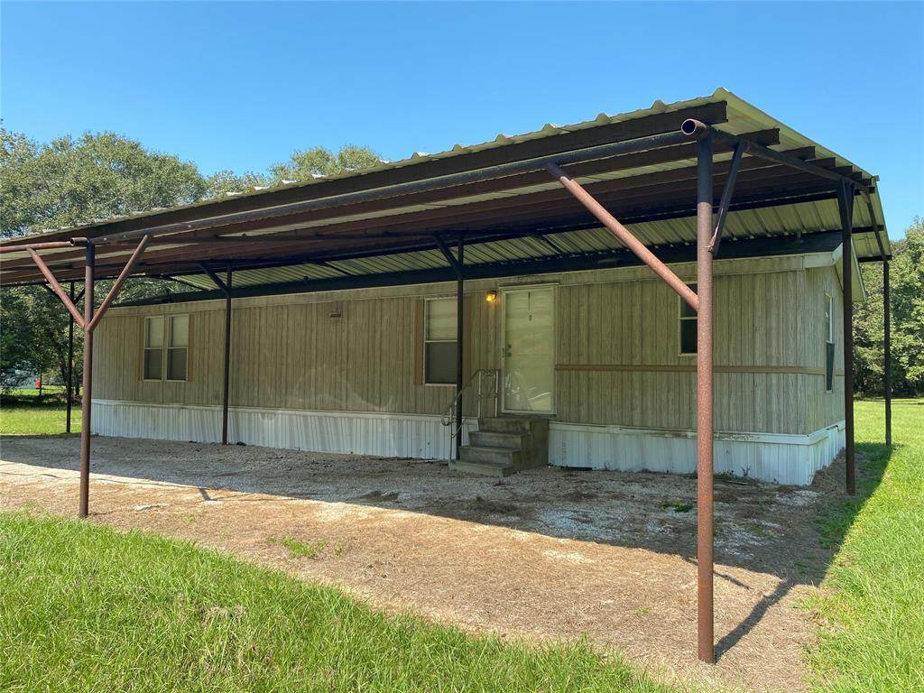 27231 Center Street - Photo 1