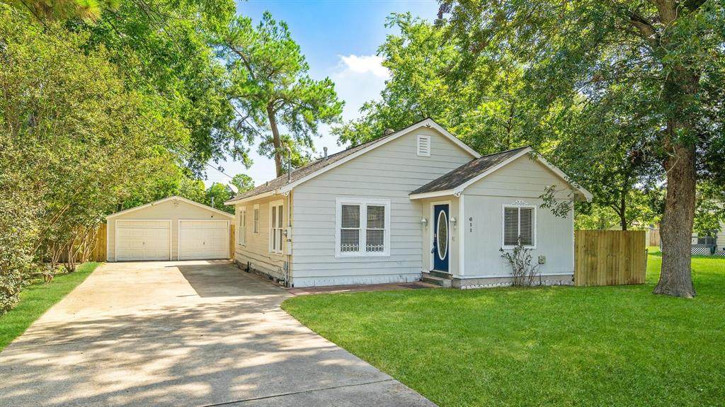 611 Cherry Street - Photo 1