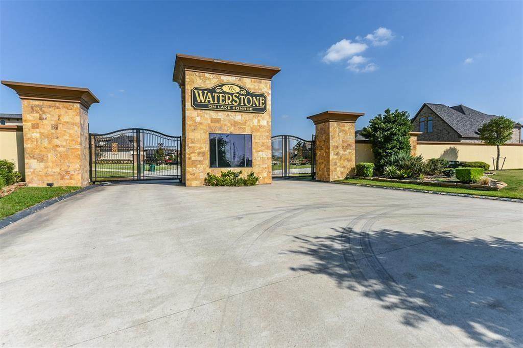 196 Peninsula Point - Photo 1