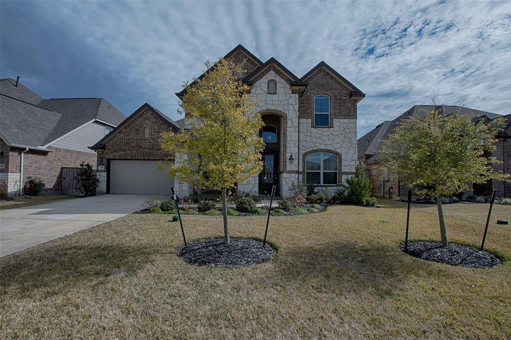 2258 Oakleaf Trail Lane - Photo 1