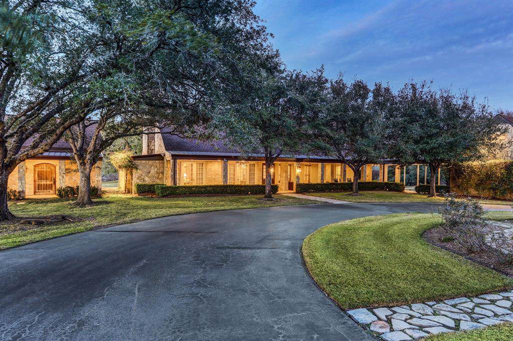 6420 Rolling Hills Lane - Photo 1