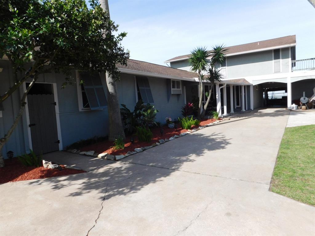 5035 Bayshore Drive - Photo 1