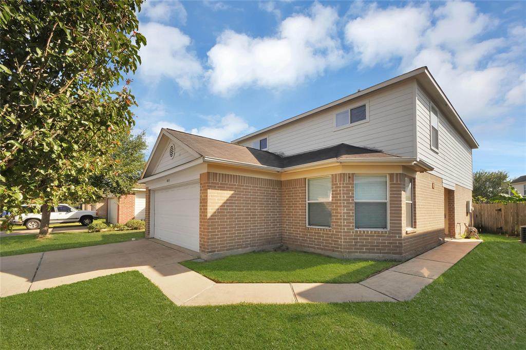 18231 Abby Glen Way - Photo 1