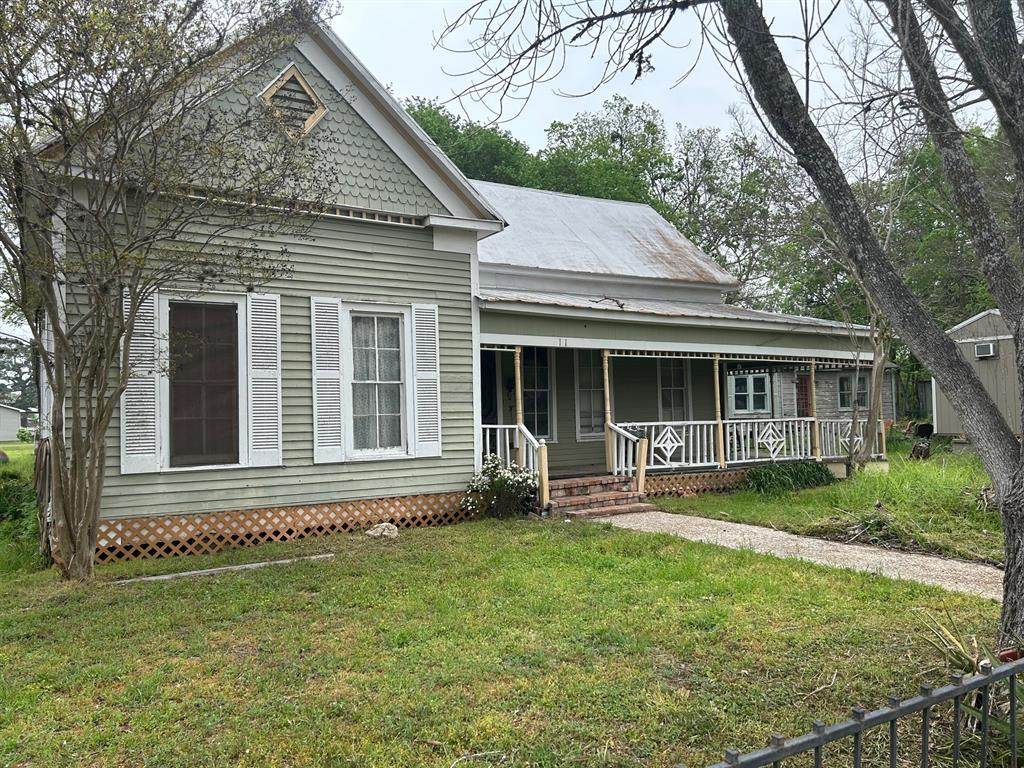 211, 205, 206 Thigpen - Photo 1