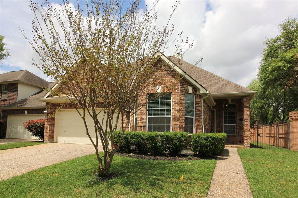 10 Kelliwood Courts Circle - Photo 1