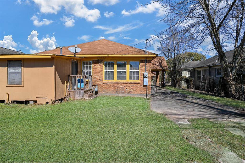 2514 Eagle Street - Photo 1