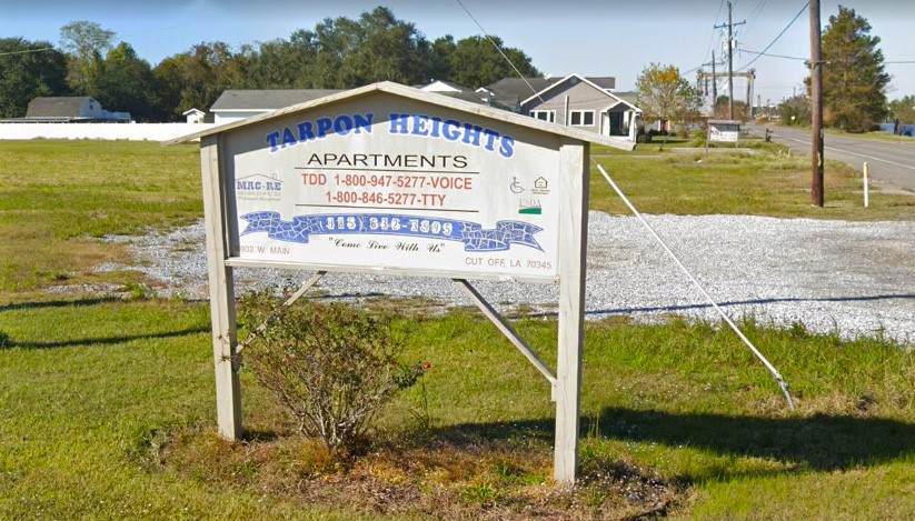 16932 Main - Photo 1