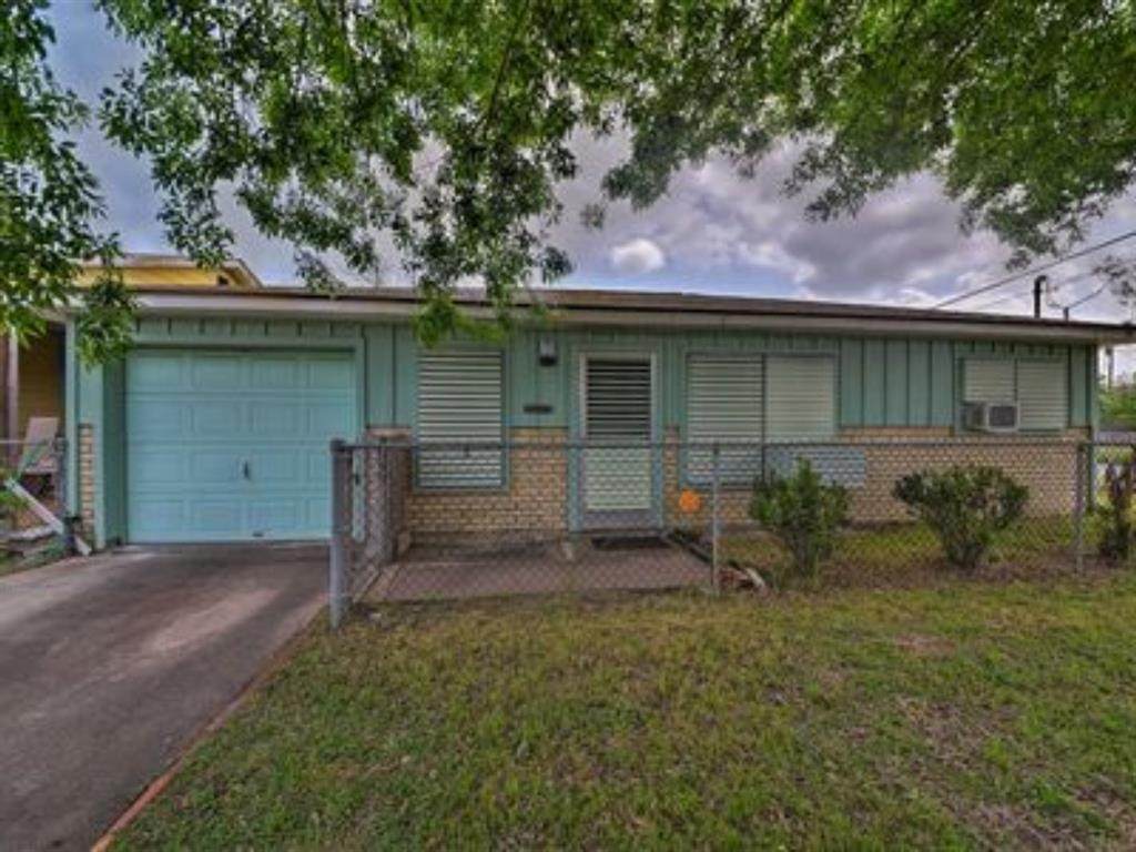 1416 29th Street - Photo 1