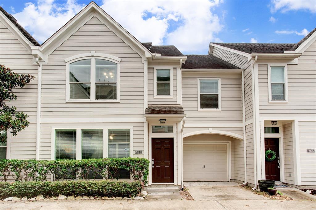 2925 Chenevert Street - Photo 1