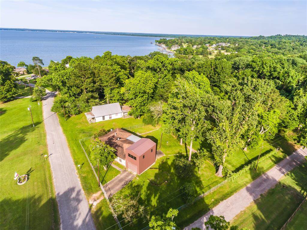 1410 Camilla Lake Road - Photo 1