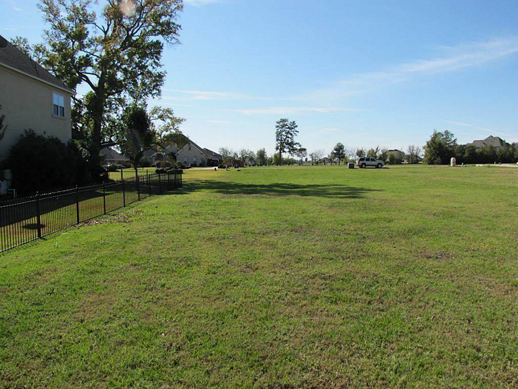 18863 Serene Water Drive - Photo 1