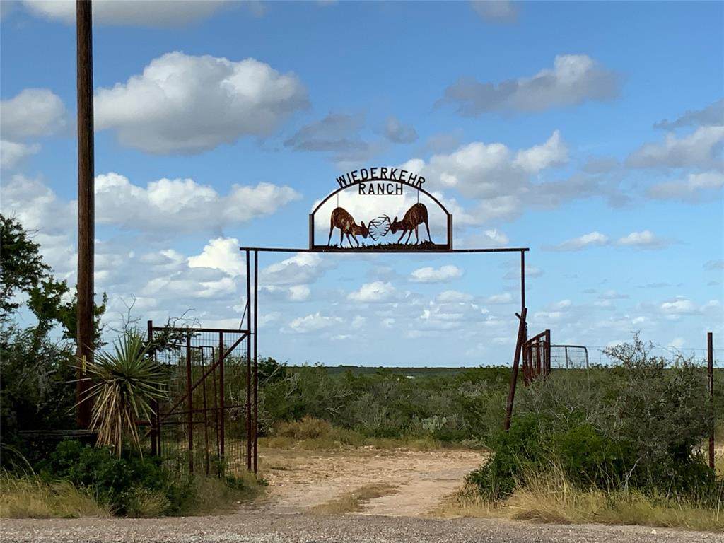 6095 Sh 339 Highway - Photo 1