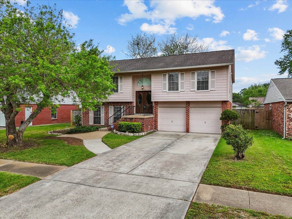 430 Redway Lane - Photo 1