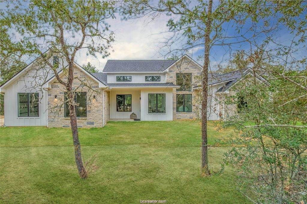 4334 Berkshire - Photo 1