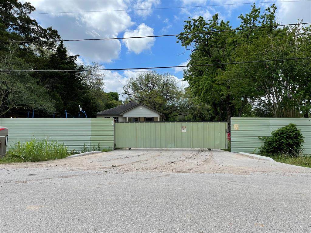 5901 Grapevine Street - Photo 1