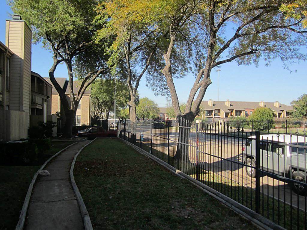 10211 Sugar Branch Drive - Photo 1