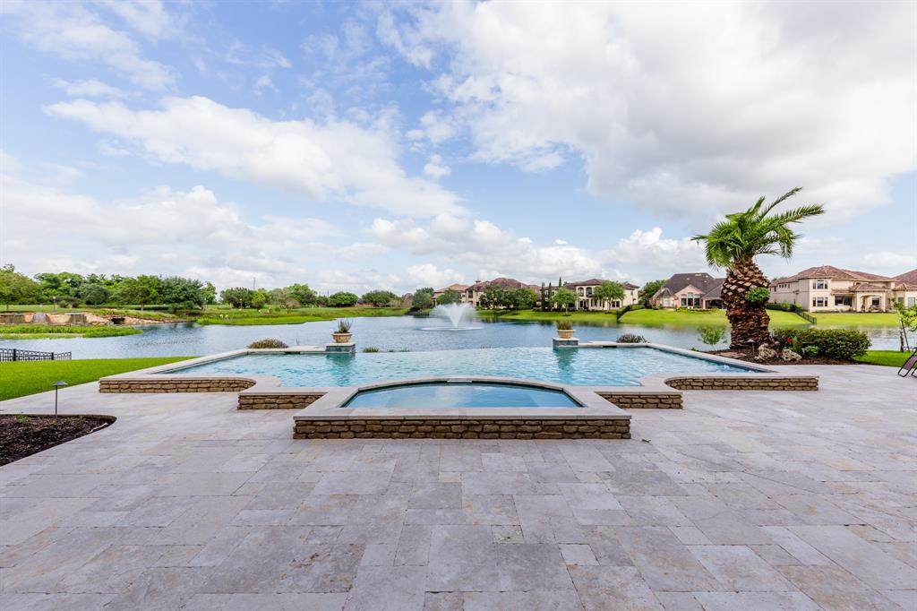 28 Miramar Heights Circle - Photo 1