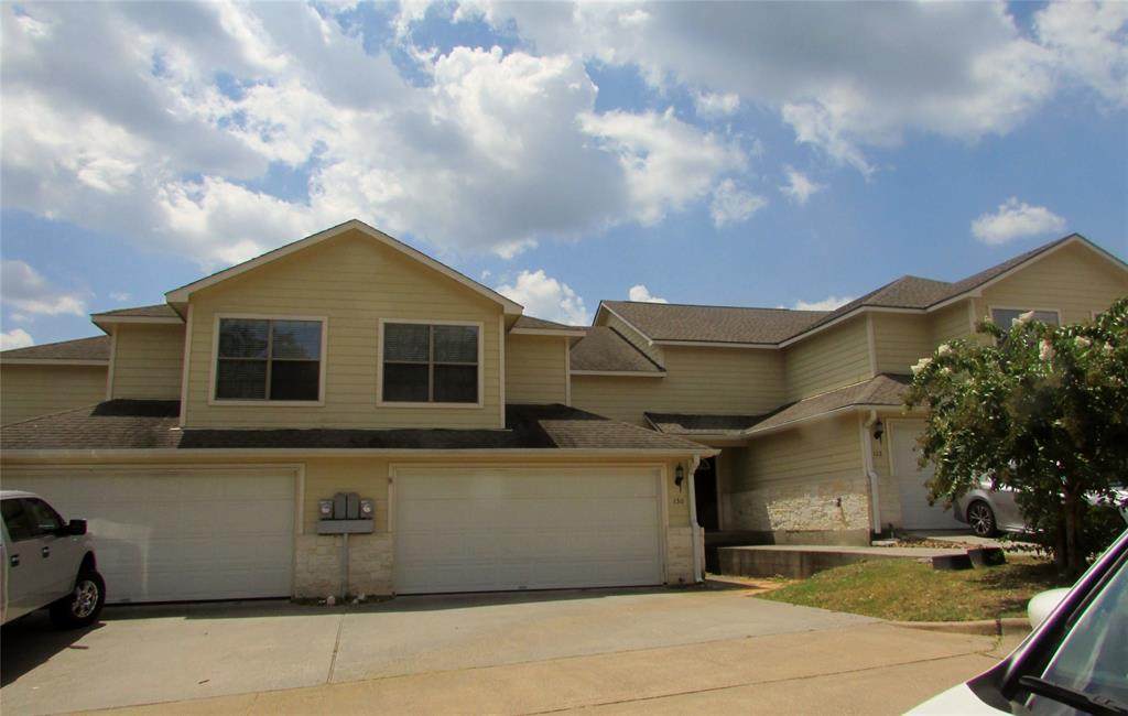 113 Sendero Drive - Photo 1