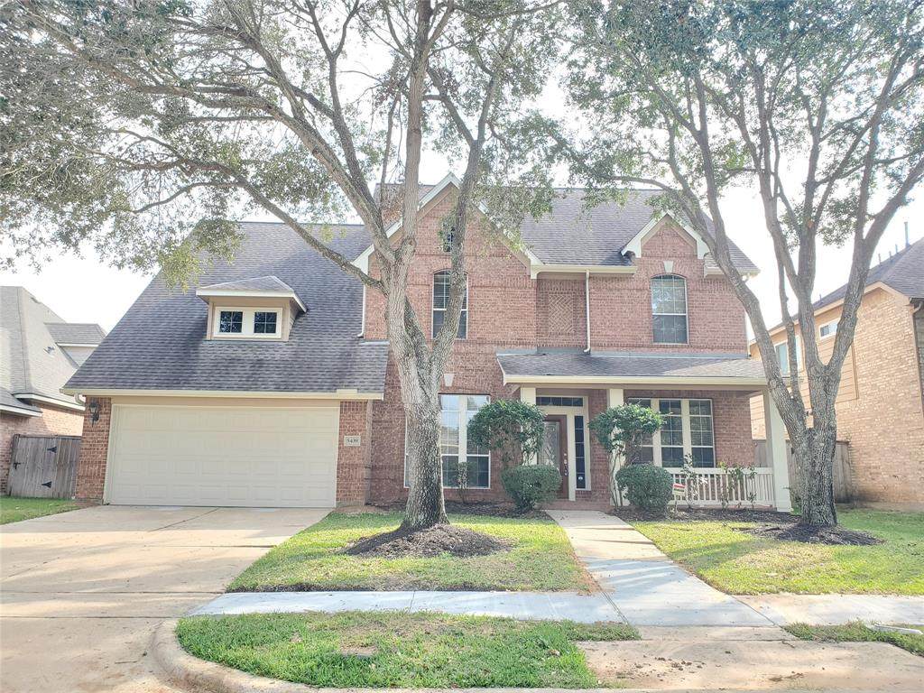 5439 Emerald Pointe Lane - Photo 1