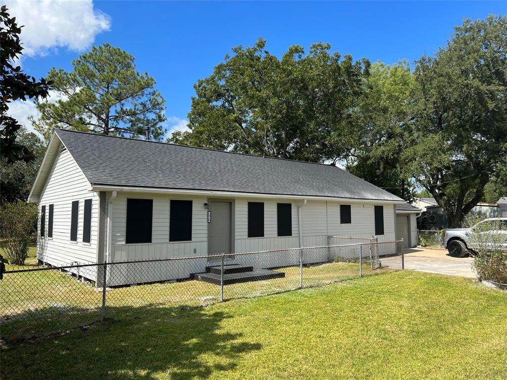 3010 Houston Avenue - Photo 1