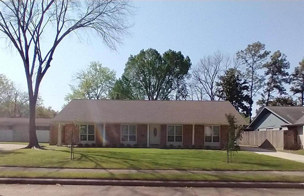 8215 Leader Street - Photo 1