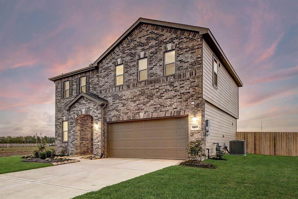 1017 Valley Crest Lane - Photo 1